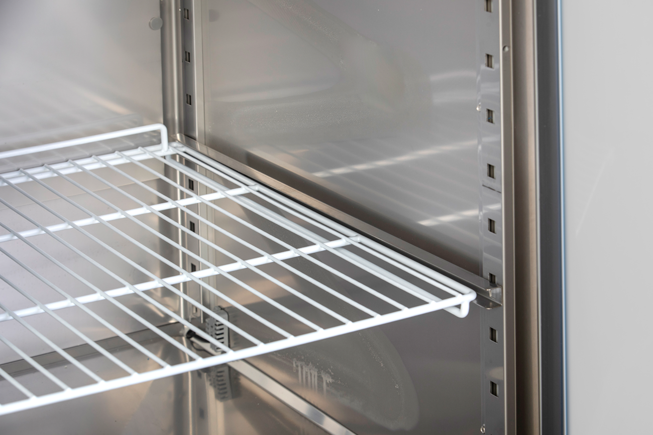 347650-edelstahlkuehlschrank-ku650-ansicht-4-kbs-gastrotechnik