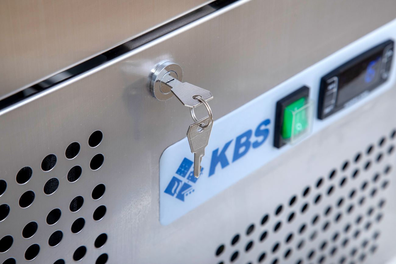 347650-edelstahlkuehlschrank-ku650-ansicht-8-kbs-gastrotechnik
