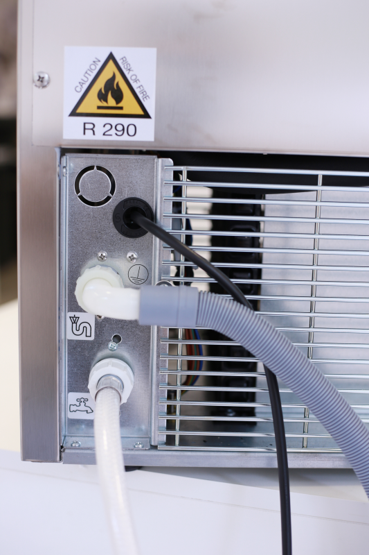 Vollkegel-Eiswürfelbereiter Solid 119 L | KBS 4340115 - KBS Gastrotechnik