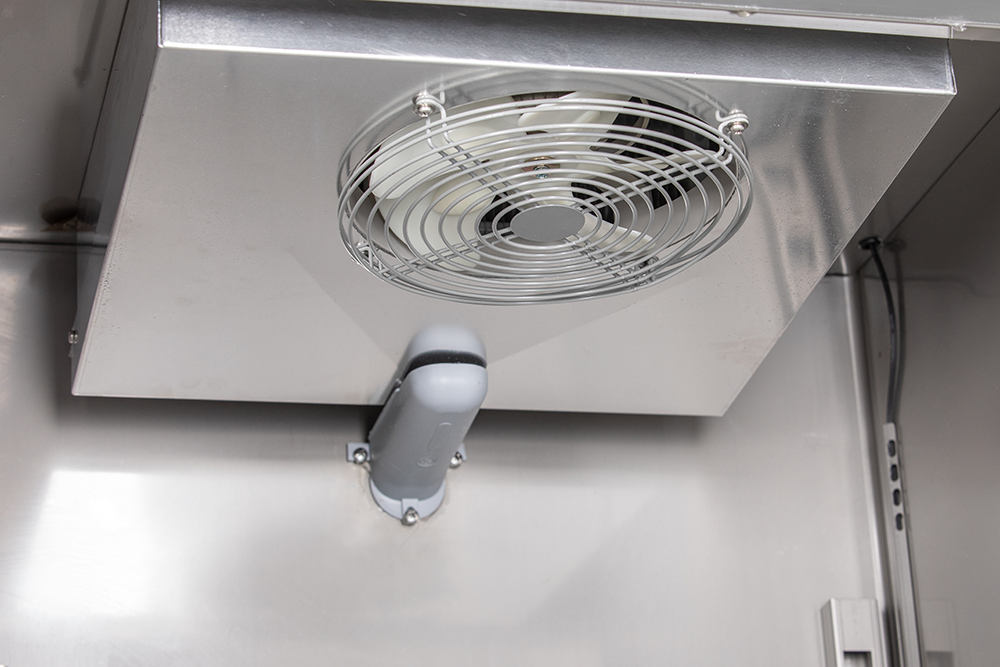 Edelstahlkühlschrank Ready KU 707 von KBS Gastrotechnik - Seitenansicht