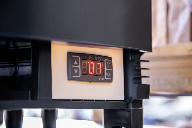 Tischkühlvitrine RT-78 G LED (schwarz) | KBS 9160786 - KBS Gastrotechnik