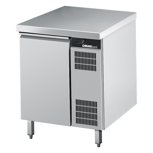 Refrigerated counter GN 1/1, with worktop sealed all around, central cooling, 690 × 700 × 850 mm